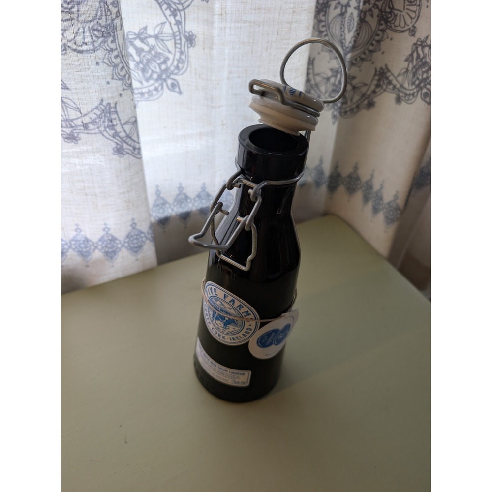 FIVE FARMS IRISH CREAM LIQUEUR GLASS BOTTLE 750‎ ml EMPTY, PORCELAIN SWING TOP